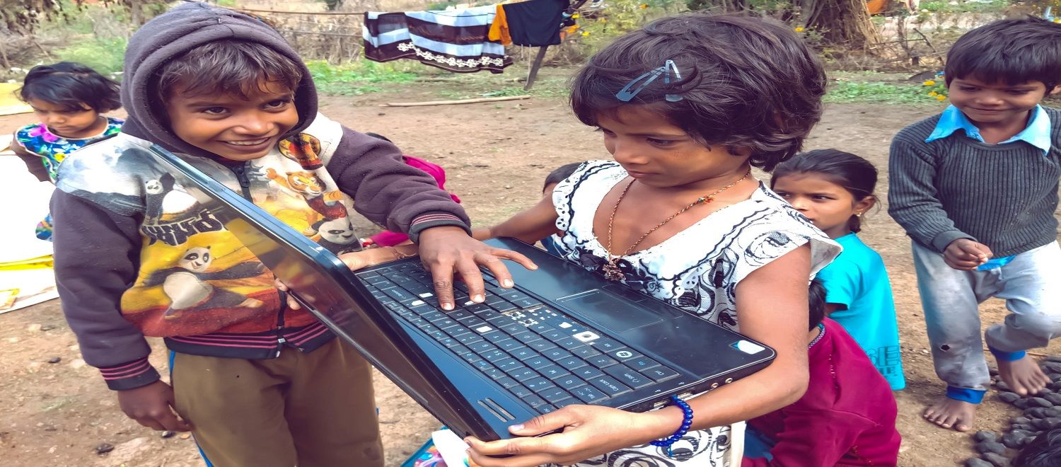 Teach Computer Skills Volunteer Program in India